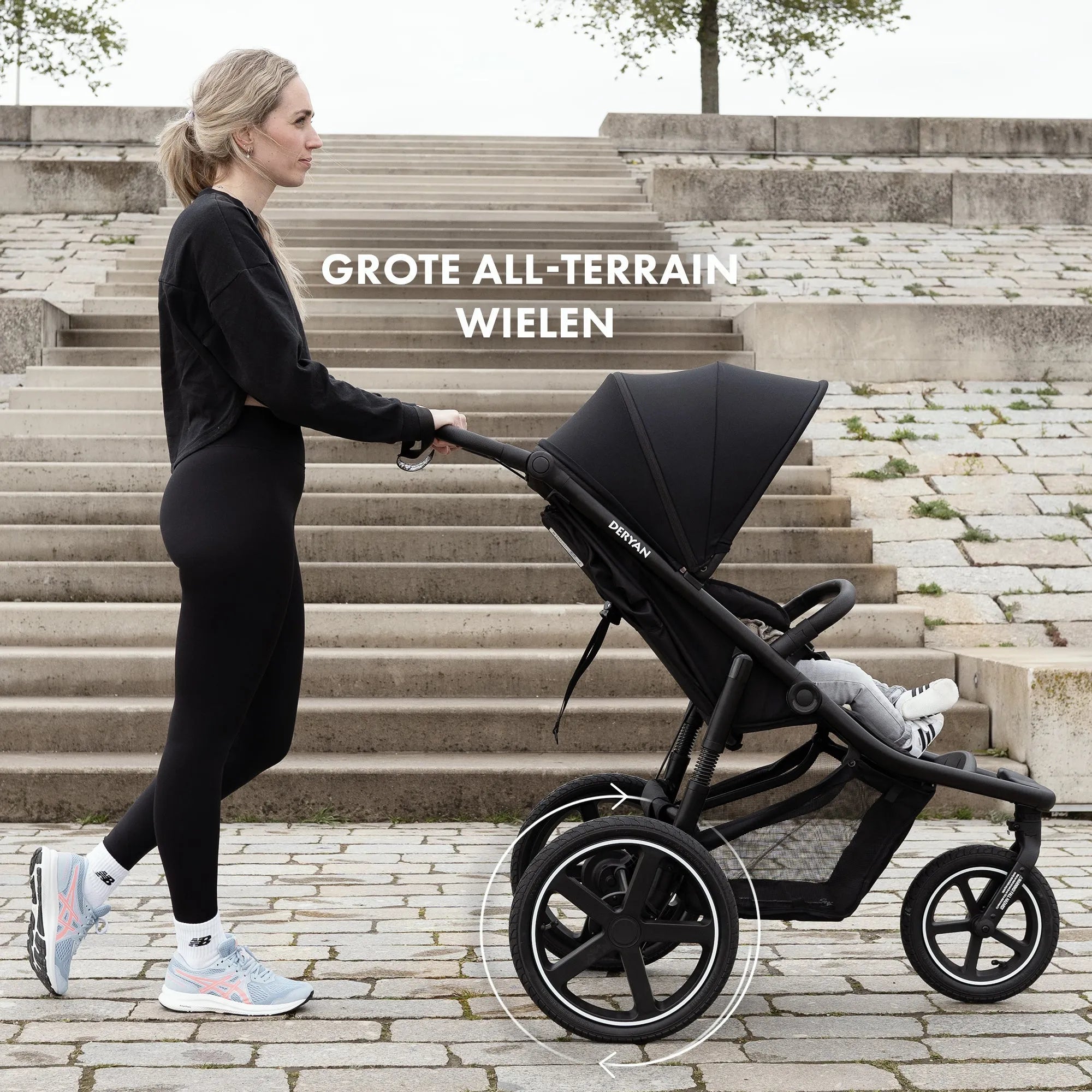 Bolt Hard Running Pram czarny