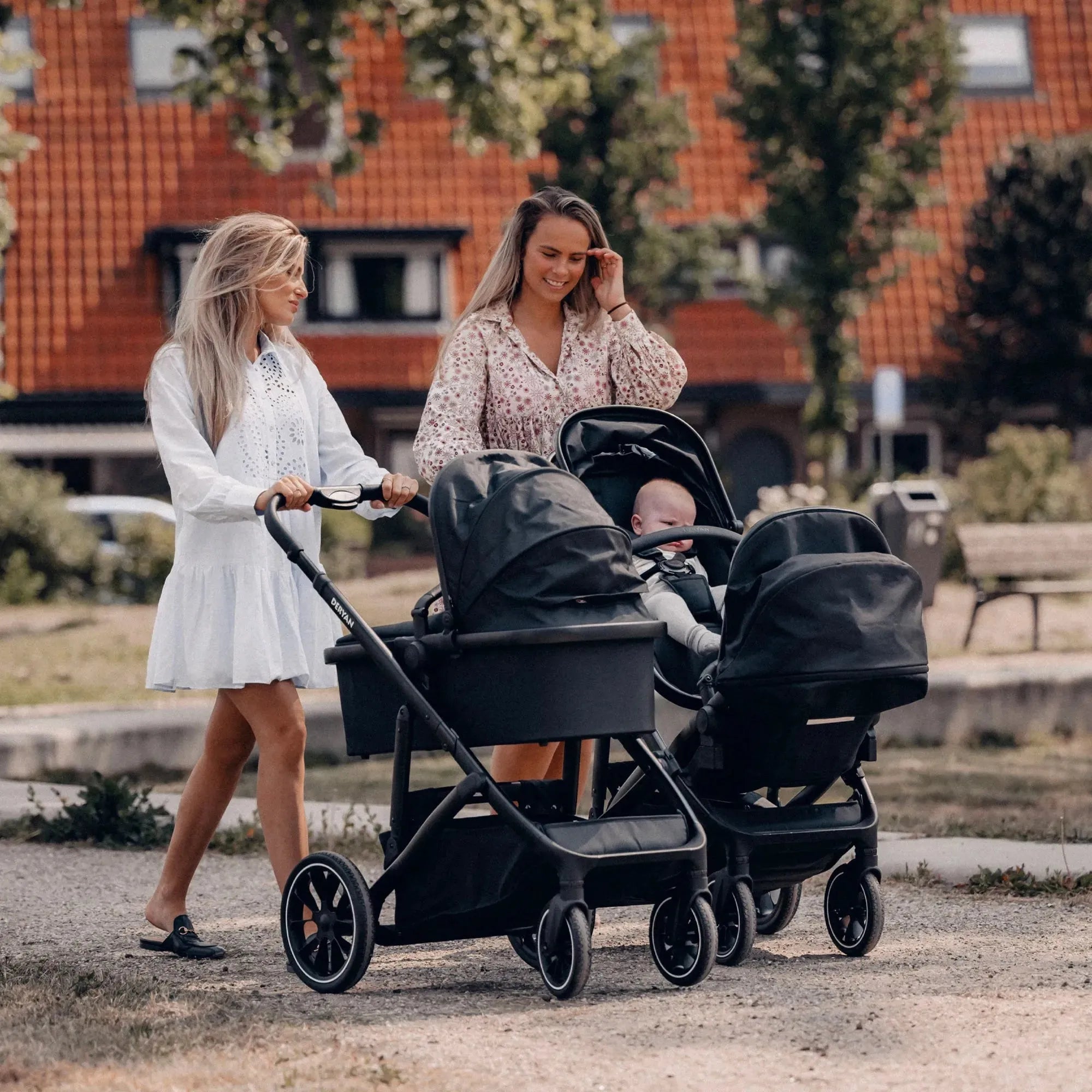 EVY V2 Duo Pram Black 2 w 1